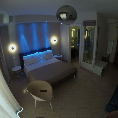 Sonevi Rooms Napoli Eksteriør bilde