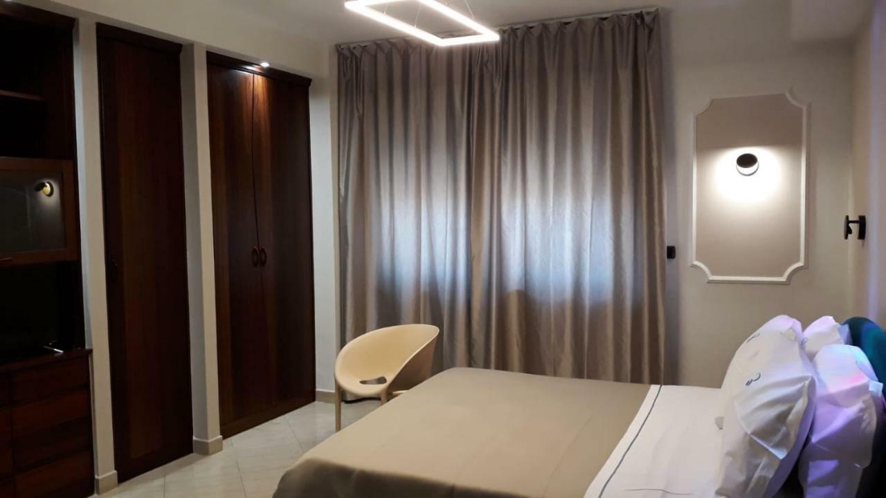 Sonevi Rooms Napoli Eksteriør bilde