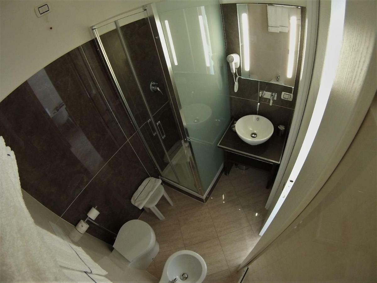 Sonevi Rooms Napoli Eksteriør bilde