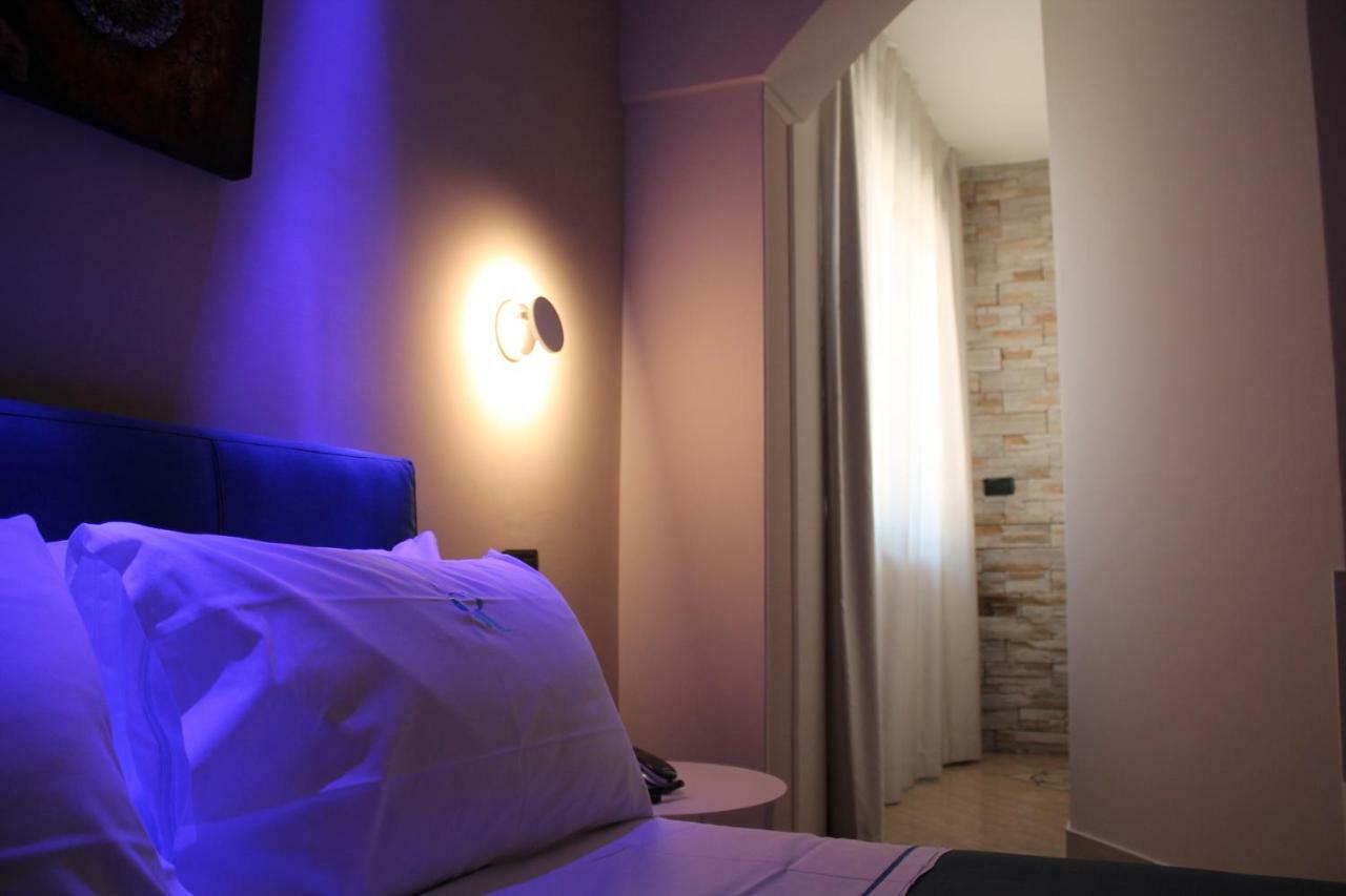 Sonevi Rooms Napoli Eksteriør bilde