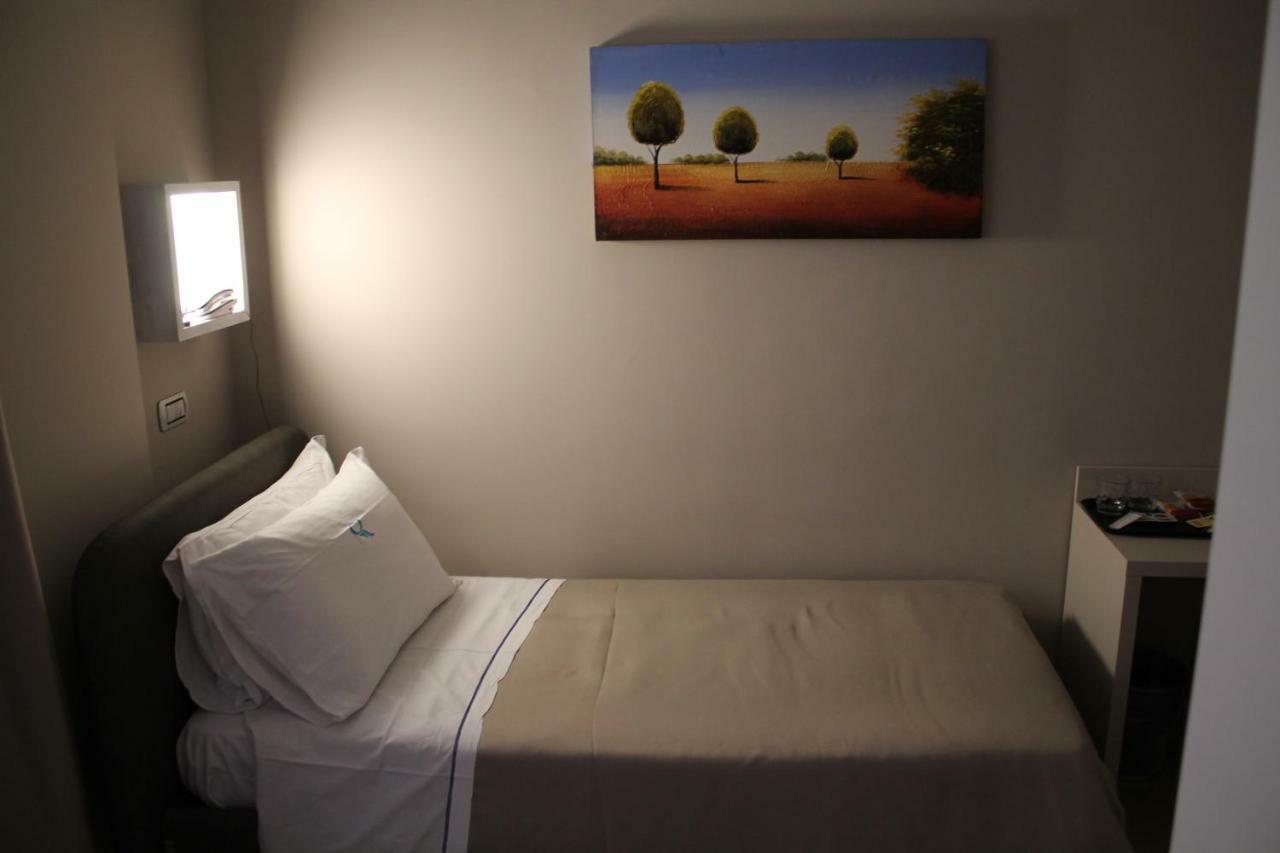 Sonevi Rooms Napoli Eksteriør bilde
