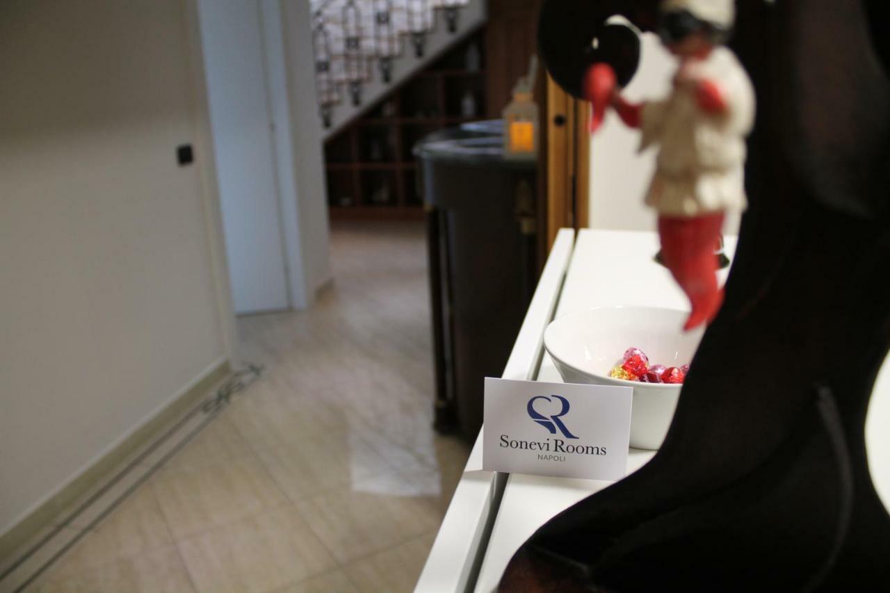 Sonevi Rooms Napoli Eksteriør bilde